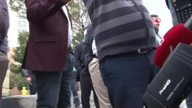 Başakşehir'de minibüsçü terörü: Çocukların oyun oynadığı alana daldı, çekim yapan gazetecileri tehdit etti