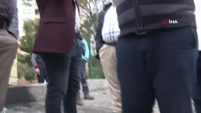 Başakşehir'de minibüsçü terörü: Çocukların oyun oynadığı alana daldı, çekim yapan gazetecileri tehdit etti