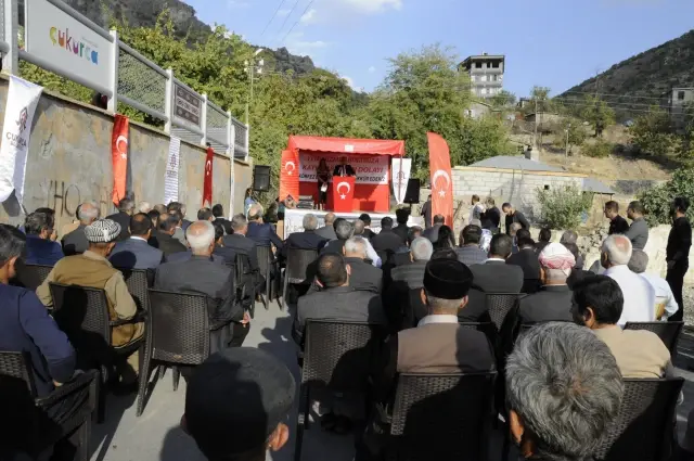 Çukurca'da yeni belediye hizmet binasının temeli atıldı