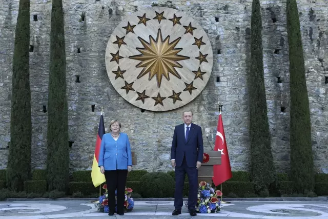Cumhurbaşkanı Erdoğan, Almanya Başbakanı Merkel ile ortak basın toplantısında konuştu: (2)