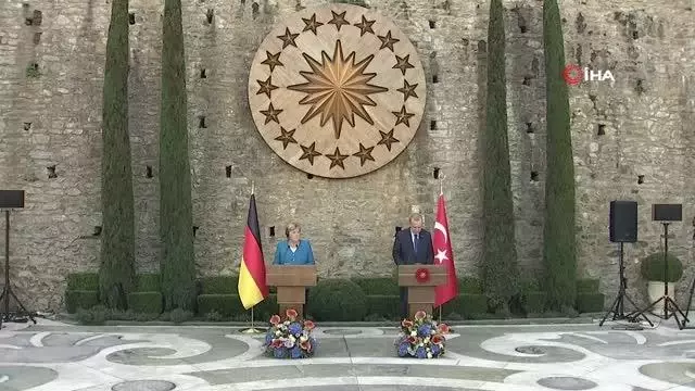 Cumhurbaşkanı Recep Tayyip Erdoğan: (Almanya ile ilişkiler) "İkili bağlantılarımızda vakit zaman problemli periyotlar yaşasak da bunları aşmayı ve...