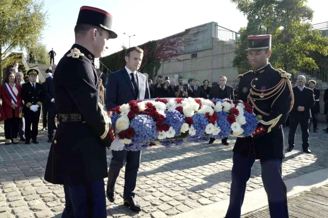 Son dakika! Fransa tarihinde bir birinci: Cumhurbaşkanı Macron yüzlerce Cezayirlinin öldürüldüğü katliamın 60. yıldönümünü merasimine katıldı