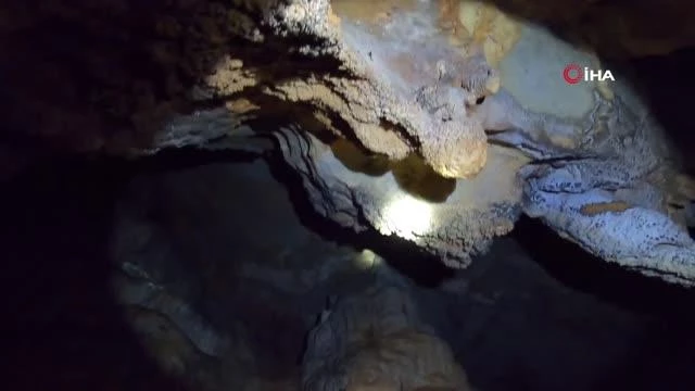 Gümüşhane mağaralarını kayıt altına alıyorlar