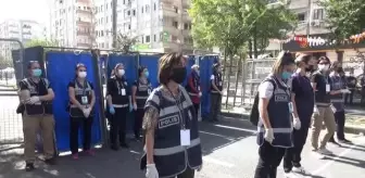 Sivil Toplum Kuruluşları: Kadın polisler, kadınlar için yapılan mitingde kuş uçurtmadılar Sivil Toplum Kuruluşları: Kadın polisler, kadınlar için yapılan mitingde kuş uçurtmadılar