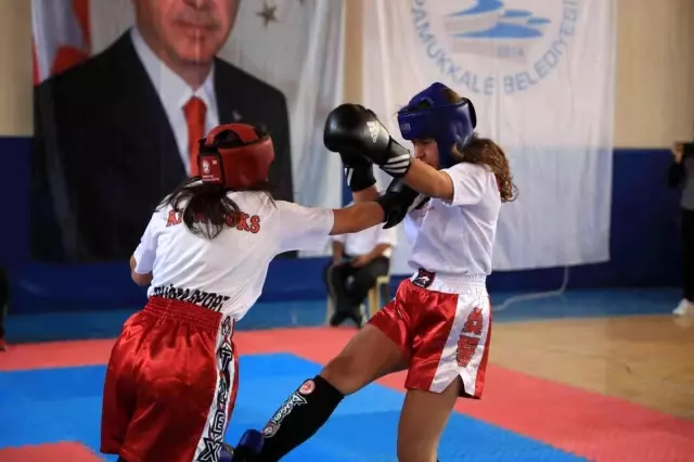 Kick Boks şampiyonasında heyecan başladı
