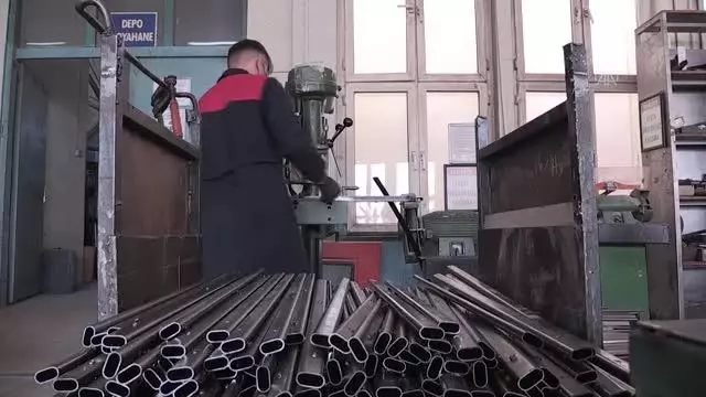 Kurumların iç mekan tasarım ve araç tamiri ihtiyacını meslek liseliler karşılıyor