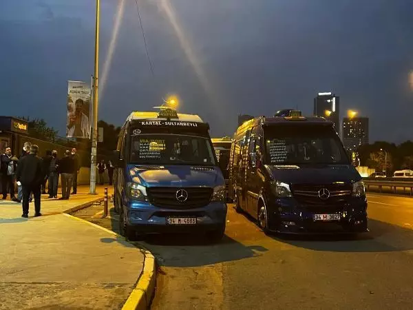 MİNİBÜSÇÜLERİN KAHYA İSYANI