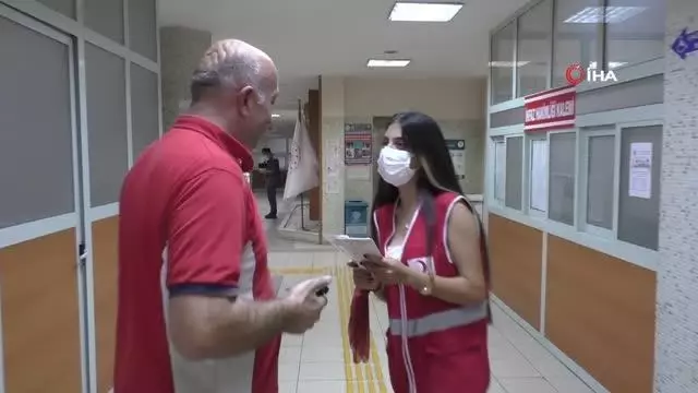Nazilli Adliyesi çalışanları bir kez daha Kızılay için seferber oldu