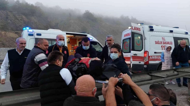 Son dakika! Samsun'da yolcu otobüsü 150 metreden dereye yuvarlandı: Ölü ve yaralılar var