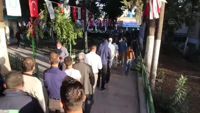ŞANLIURFA - Binlerce kişiye tirit ikram edildi