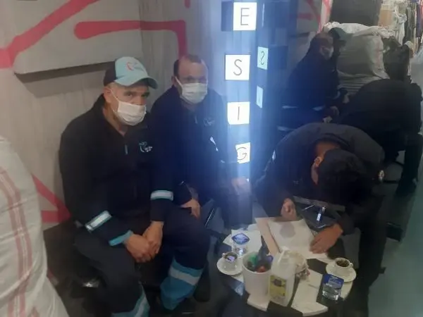 İSTANBUL-Yolda bulduğu 500 bin lirayı hiç düşünmeden sahibine teslim etti