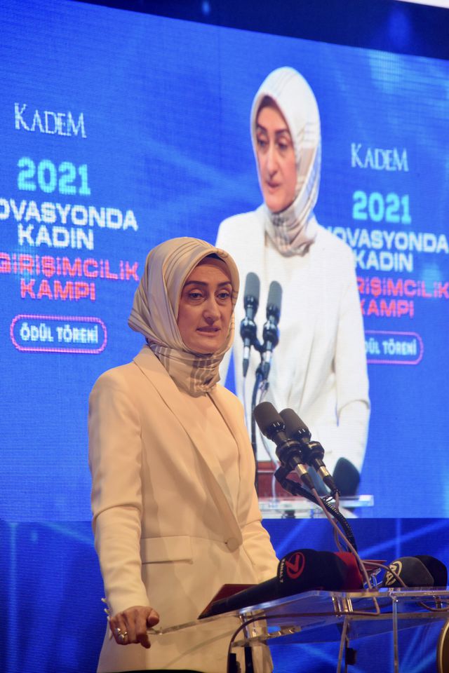 aile ve sosyal hizmetler bakani derya yanik 2 14467429 o