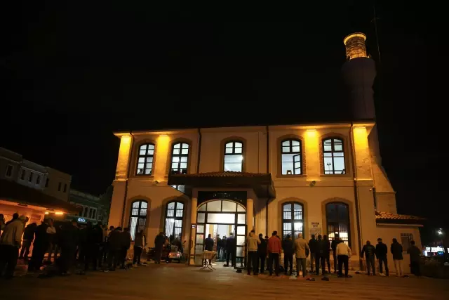 Doğu Marmara ve Batı Karadeniz'de Mevlit Kandili, dualarla idrak edildi