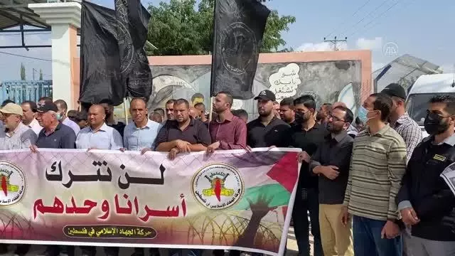 İsrail hapishanelerinde açlık grevini sürdüren İslami Cihad mensuplarına destek gösterisi