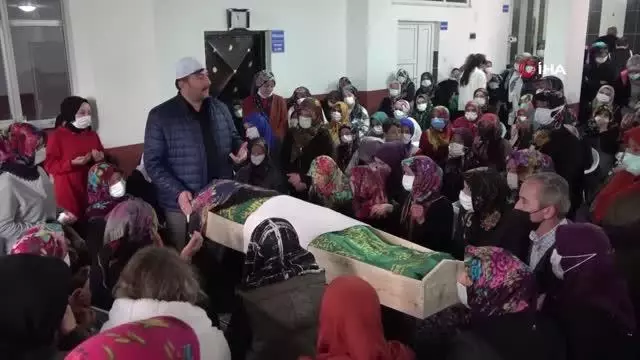 Samsun'daki otobüs kazasında hayatını kaybeden 2 kadın son yolculuğuna uğurlandı