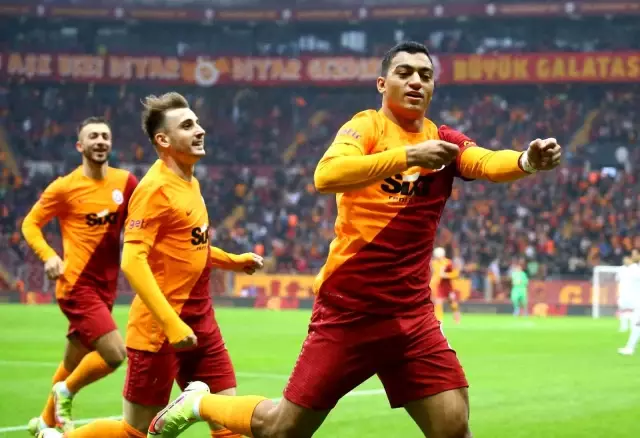 Galatasaray, sahasında Konyaspor'u tek golle geçti