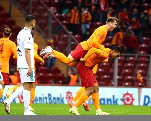 Galatasaray, sahasında Konyaspor'u tek golle geçti