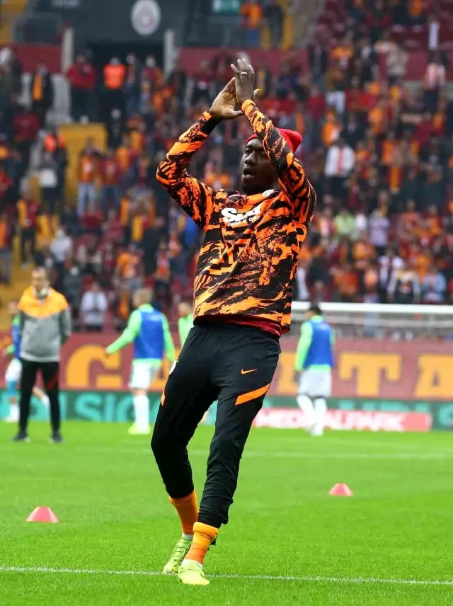 Galatasaray, sahasında Konyaspor'u tek golle geçti