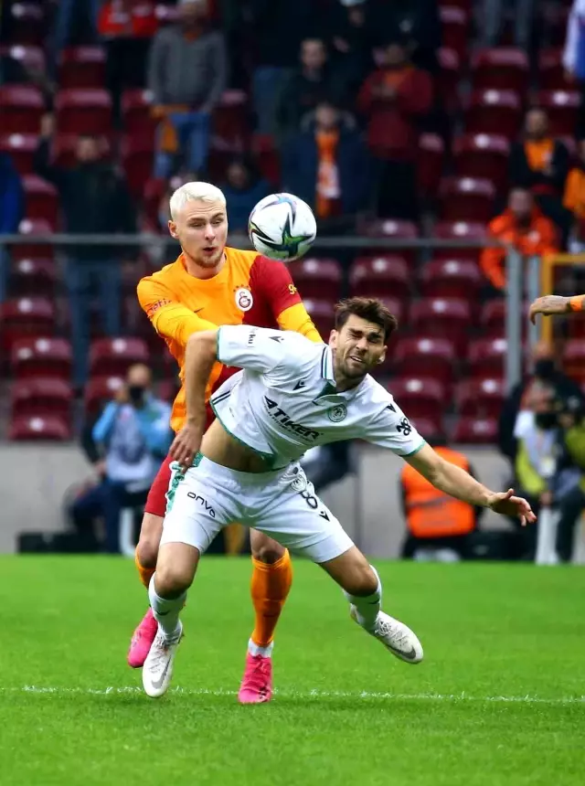 Galatasaray, sahasında Konyaspor'u tek golle geçti