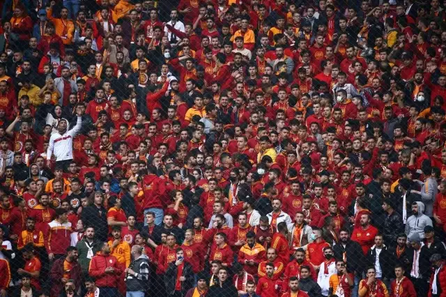 Galatasaray, sahasında Konyaspor'u tek golle geçti