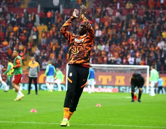 Galatasaray, sahasında Konyaspor'u tek golle geçti