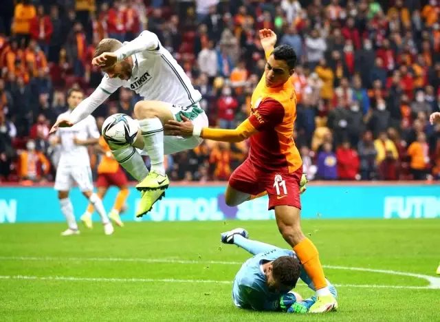 Galatasaray, sahasında Konyaspor'u tek golle geçti