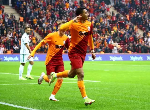 Galatasaray, sahasında Konyaspor'u tek golle geçti