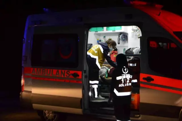 Son dakika yerel: Tavşanlı'da trafik kazası: 3 yaralı