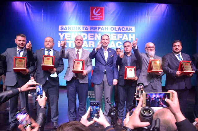 yeniden refah partisi genel baskani erbakan 6 14467639 o