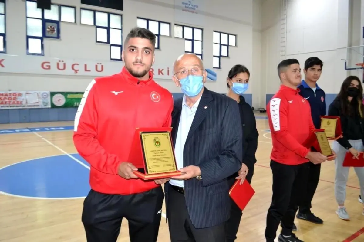 'Amatör Spor Haftası'' etkinlikleri ödül töreni ile sona erdi