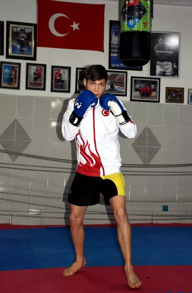 Dünya ikincisi milli sporcu, gözünü Kick Boks Avrupa Şampiyonası'na dikti