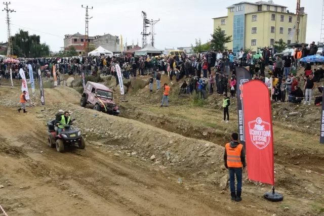 Espiye'de düzenlenen off-road yarışı şehitlere atfedildi