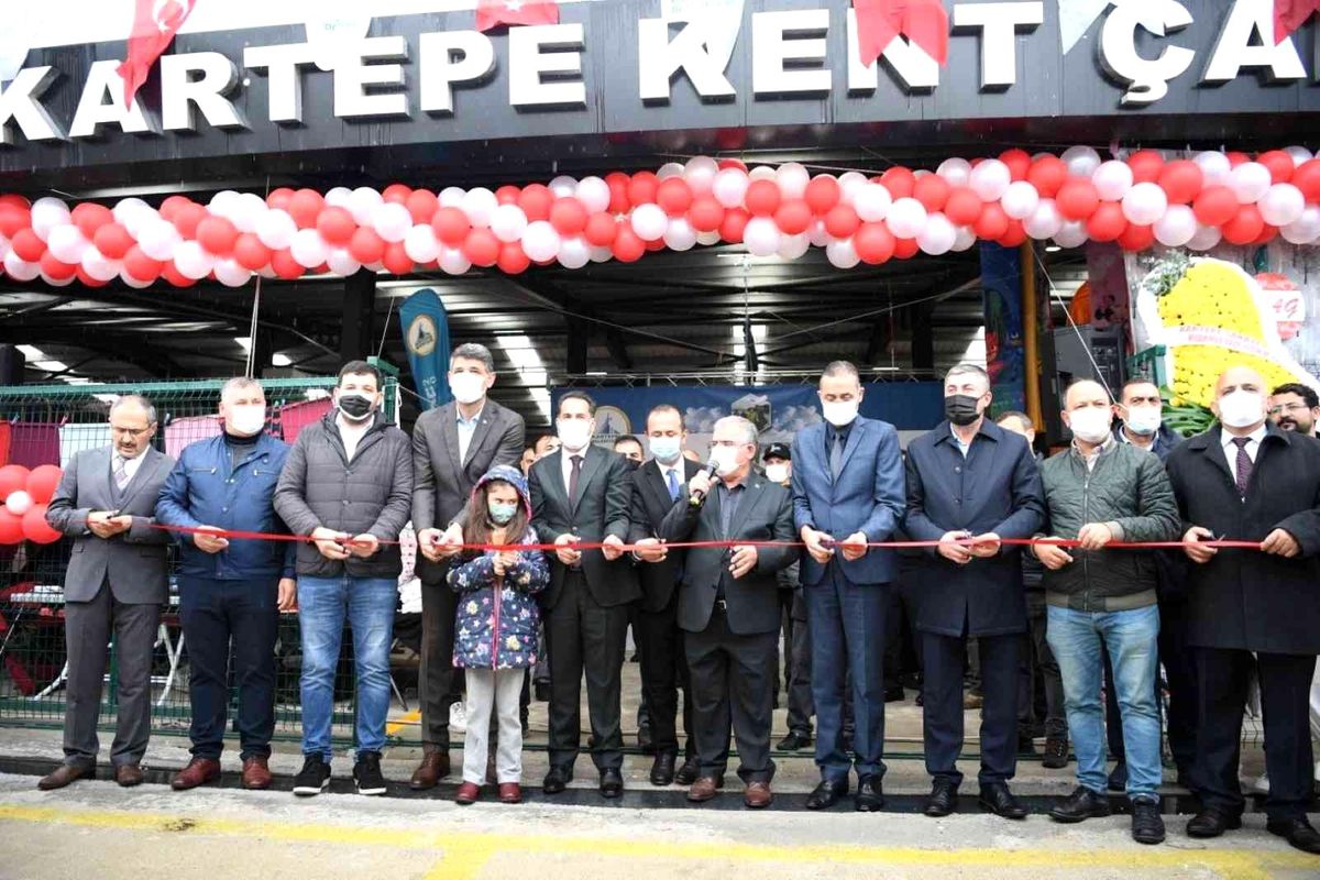 Fonksiyonel kapalı pazar Kartepe'de hizmete açıldı