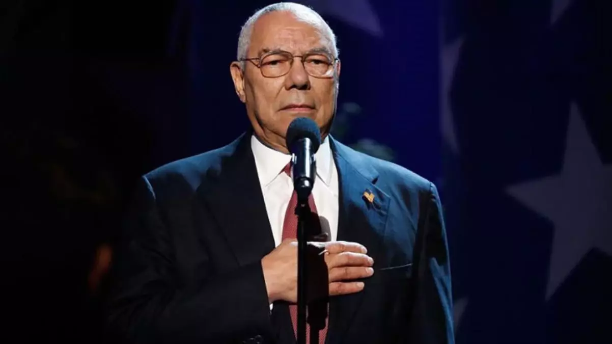 Colin Powell kimdir, nereli, kaç yaşında? Colin Powell öldü mü, neden öldü, hastalığı neydi? Colin Powell'ın hayatı ve biyografisi!