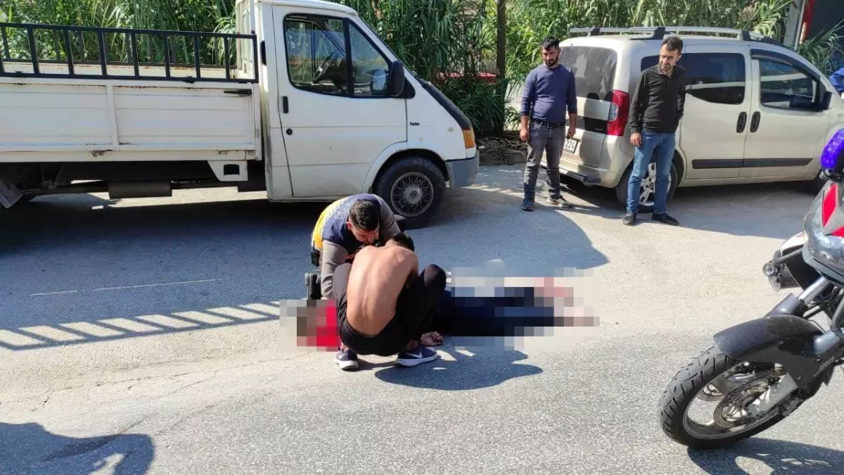 Kalbinden bıçaklanan çocuğu hayata döndürmek için saniyelerle yarıştılar