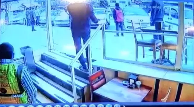 Son dakika haber | İstanbul'da eski ortaklar arasındaki silahlı kavga kamerada