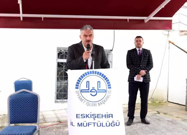 Seyitgazi ilçesindeki Mekke Camisi ibadete açıldı