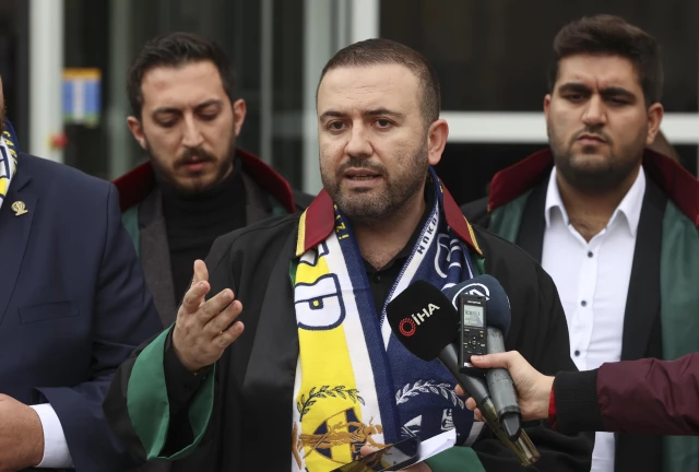 Trabzonspor-Fenerbahçe maçının hakemi Ali Şansalan hakkında suç duyurusu
