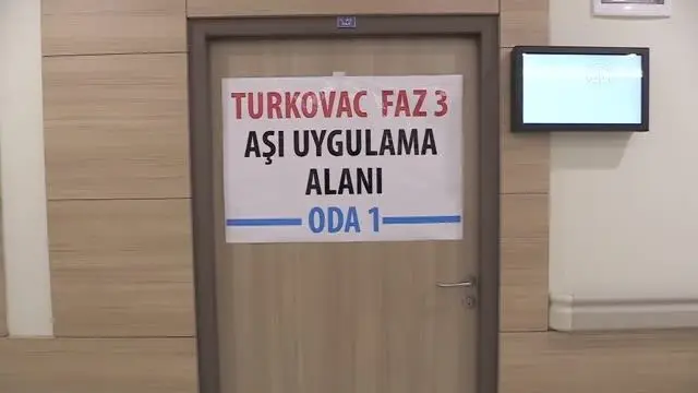 TURKOVAC Faz-3 çalışması kapsamında gönüllüler aşılanıyor