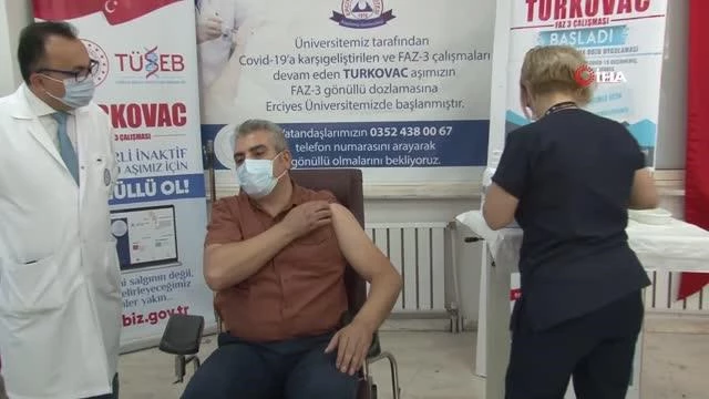 Yerli korona virüs aşısı TURKOVAC'ın hatırlatma dozu ERÜ'de uygulandı
