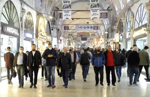 Altın fiyatlarının yükselmesiyle Kapalıçarşı'daki hareketlilik arttı