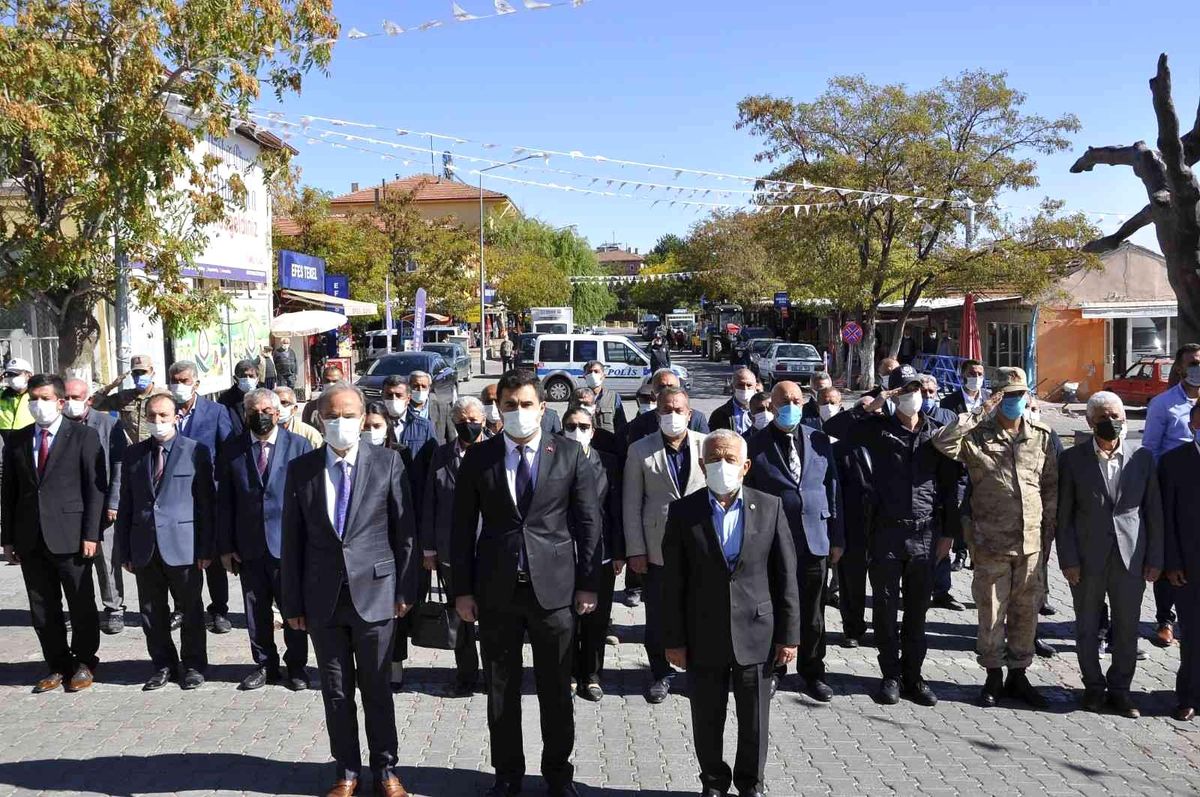 Arguvan'da Muhtarlar Günü kutlaması