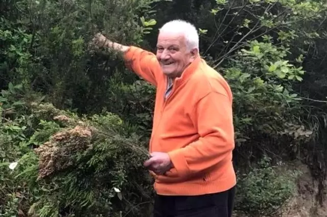 Aşı olmayan baba ve oğul 4 gün arayla hayatını kaybetti