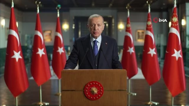 Cumhurbaşkanı Erdoğan, "Ölümler virüse ve yetersiz sıhhat hizmetlerine bağlanamaz"