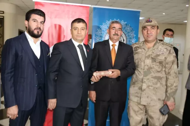 Erciş'te 19 Ekim Muhtarlar Günü kutlandı