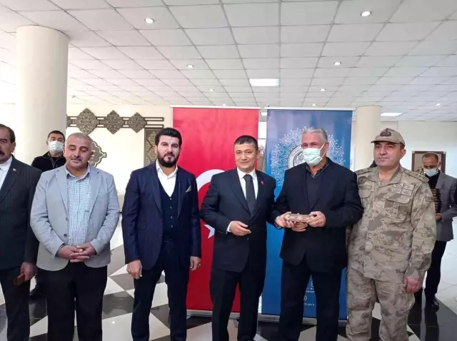 Erciş'te 'Muhtarlar Günü' törenle kutlandı