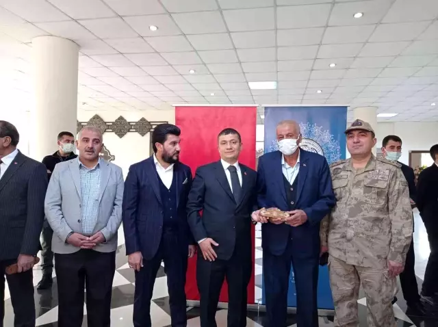 Erciş'te 'Muhtarlar Günü' törenle kutlandı