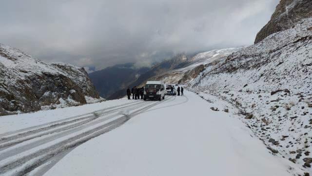 Kara kış etkisini iyice hissettiriyor! Karın beyaza bürüdüğü Doğu bölgesine sağanak uyarısı