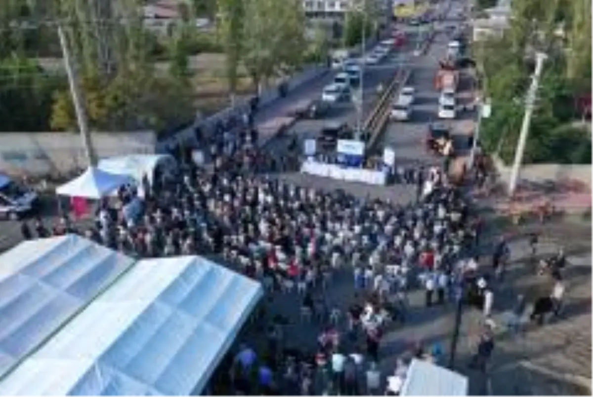 Mahalle Buluşmalarının 4'üncüsü Karakuyu Caddesinde Düzenlendi