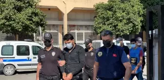 Mersin: Mersin'de terör örgütü propagandası yaptıkları iddiasıyla yakalanan 4 zanlı tutuklandı Mersin: Mersin'de terör örgütü propagandası yaptıkları iddiasıyla yakalanan 4 zanlı tutuklandı